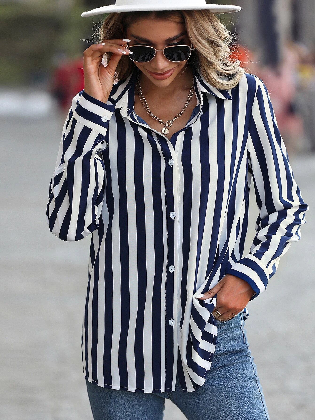 Clasi Vertical Striped Print Button Up Shirt shein