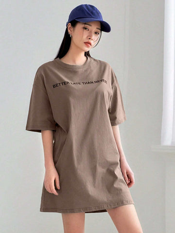 DAZY Slogan Graphic Drop Shoulder Tee Dress shein