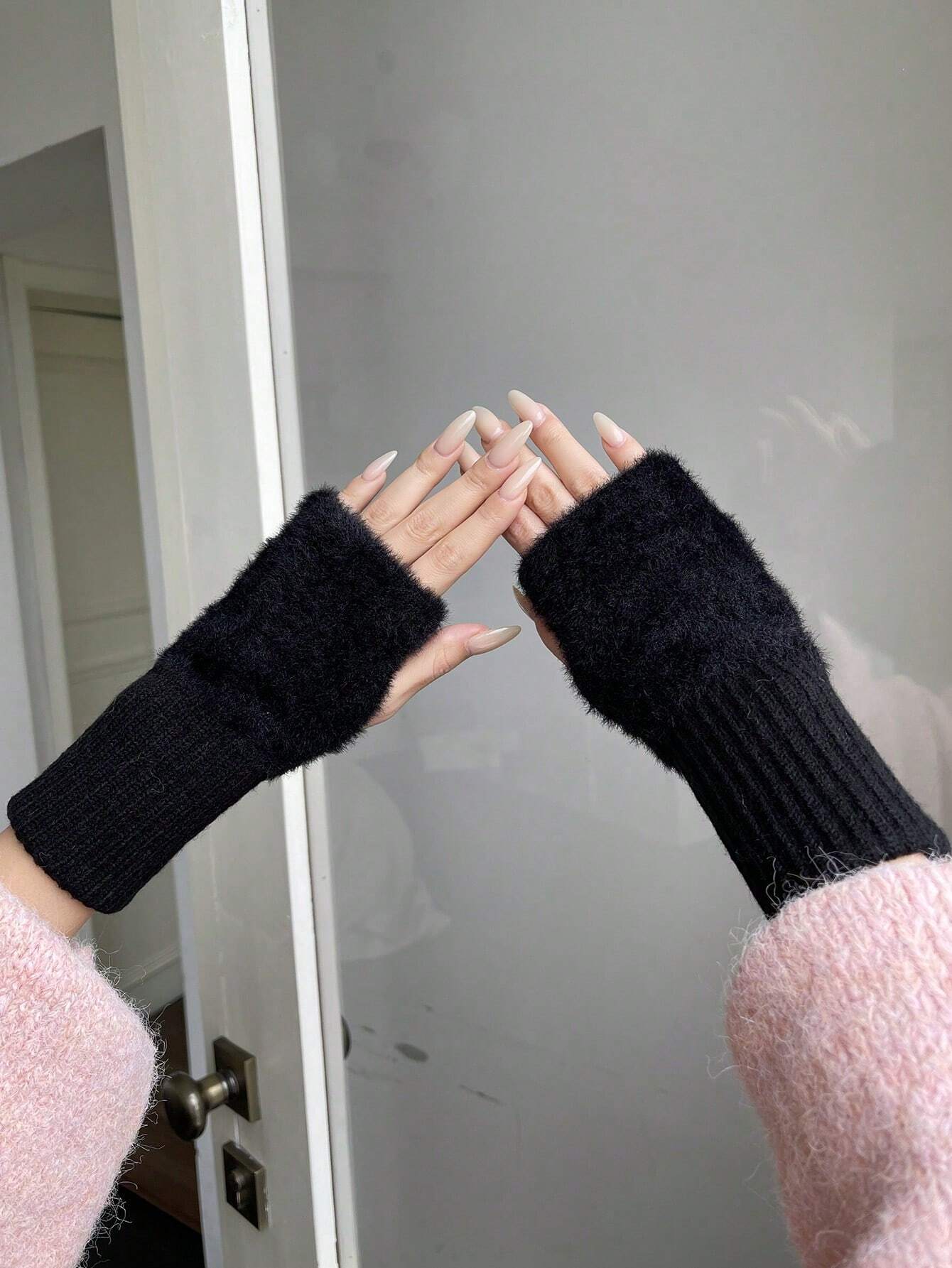 DAZY Fuzzy Fingerless Gloves shein