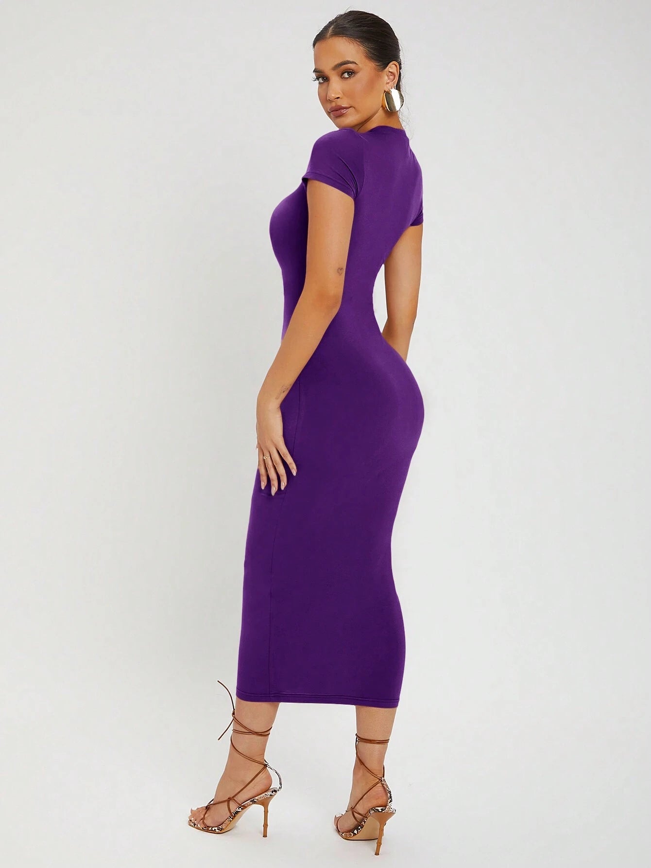 SXY Solid Round Neck Bodycon Dress shein