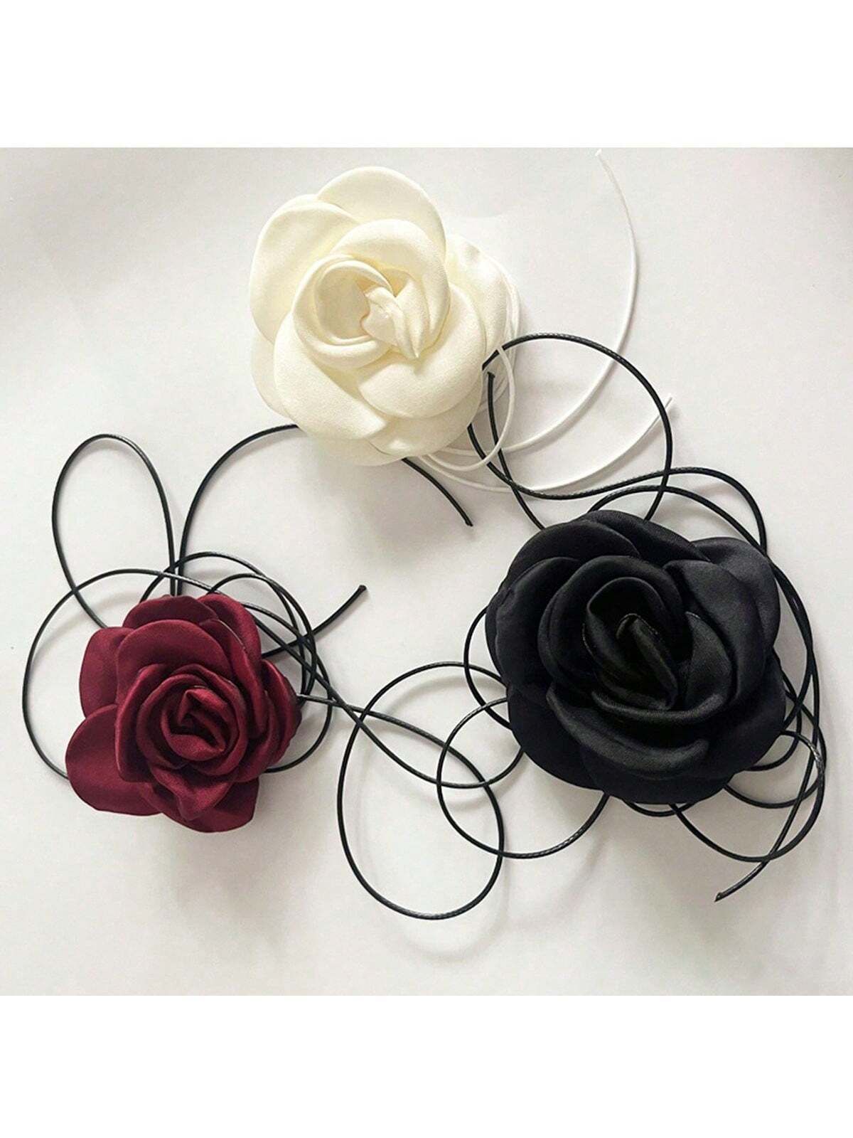 1pc Women's Creative Handmade Rose Flower Necklace shein