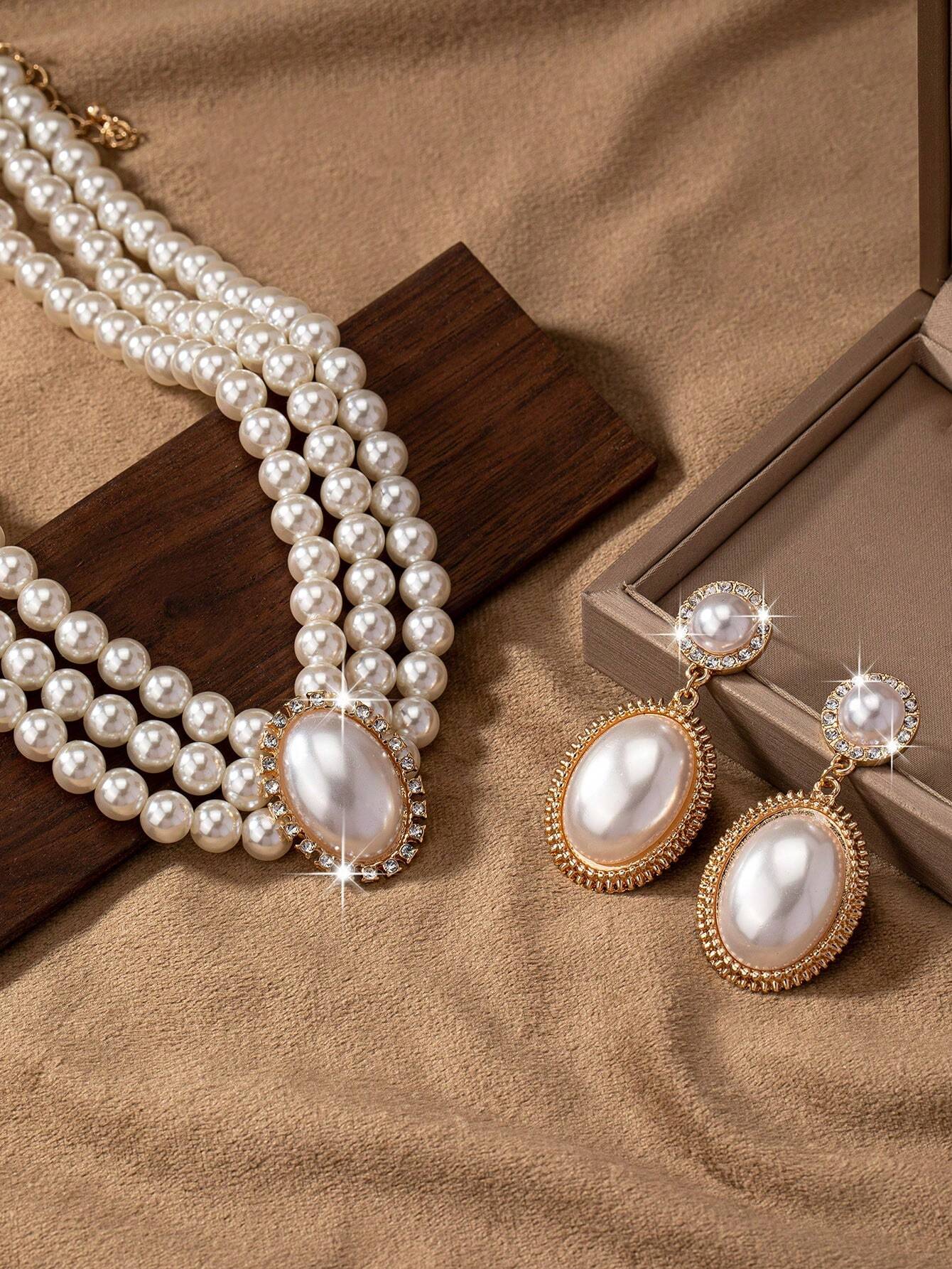 A Set Of Elegant And Romantic Cubic Zirconia Inlaid Faux Pearl Multilayer Necklace And Earrings shein