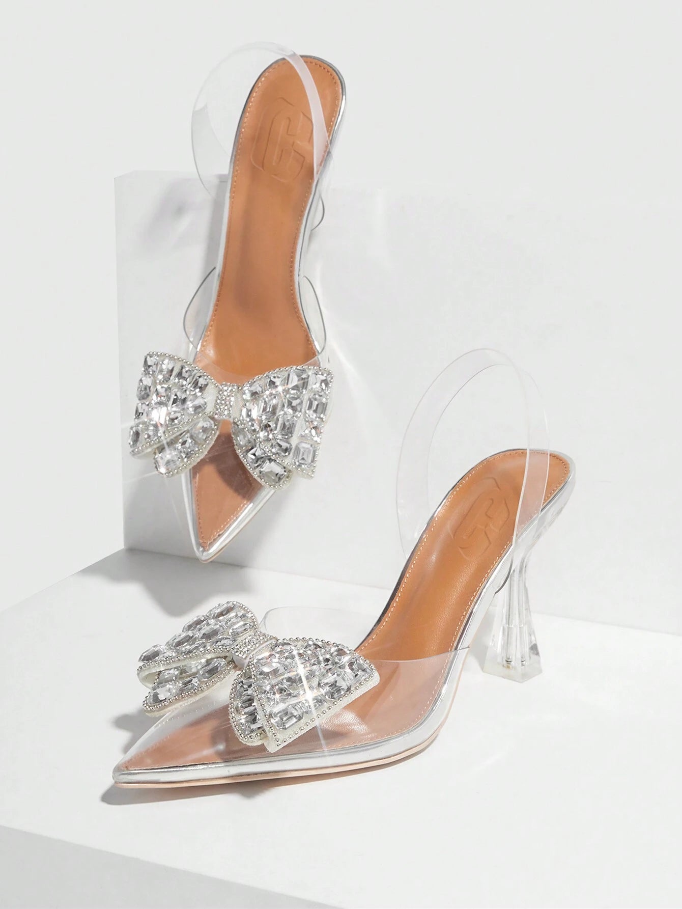 Rhinestone Point Toe Pyramid Clear Heeled Pumps shein