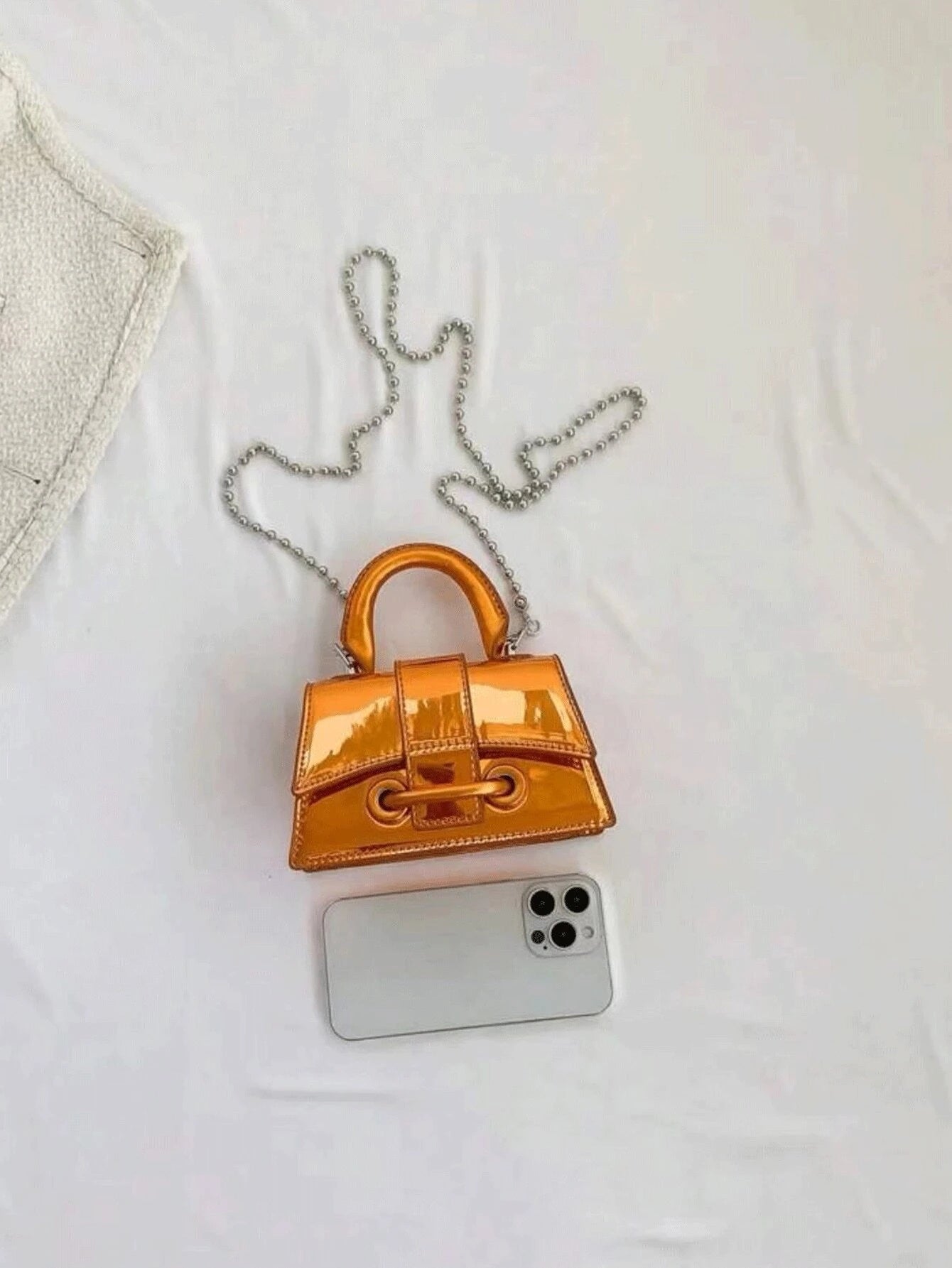 The New Fashion Classic Joker Solid Color Mirror Personalized Metal Buckle Design Mini Small Square Bag shein