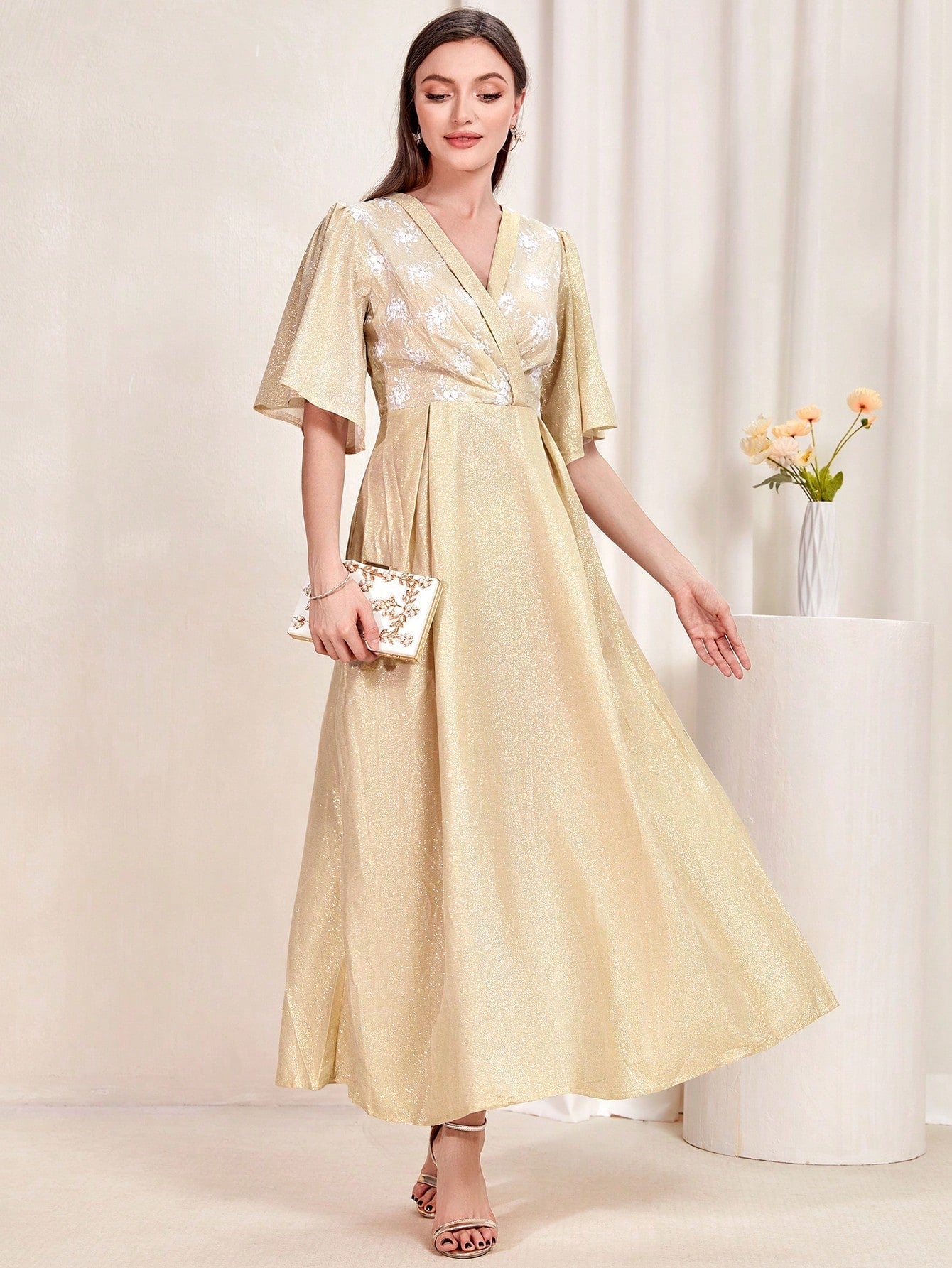 Modely Floral Embroidery Butterfly Sleeve A-line Dress Shein